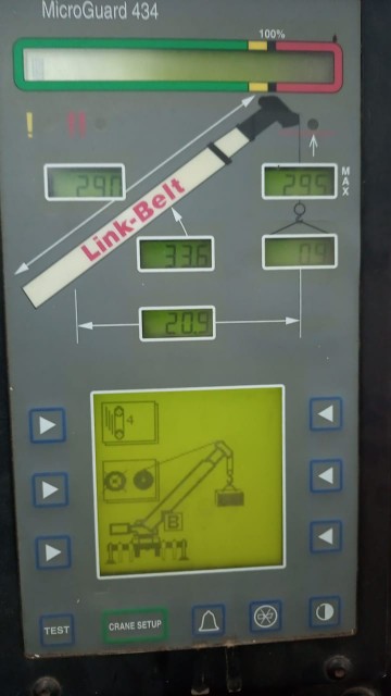Diagnóstico y lectura del sistema de control de carga de una grúa LINK-BELT.